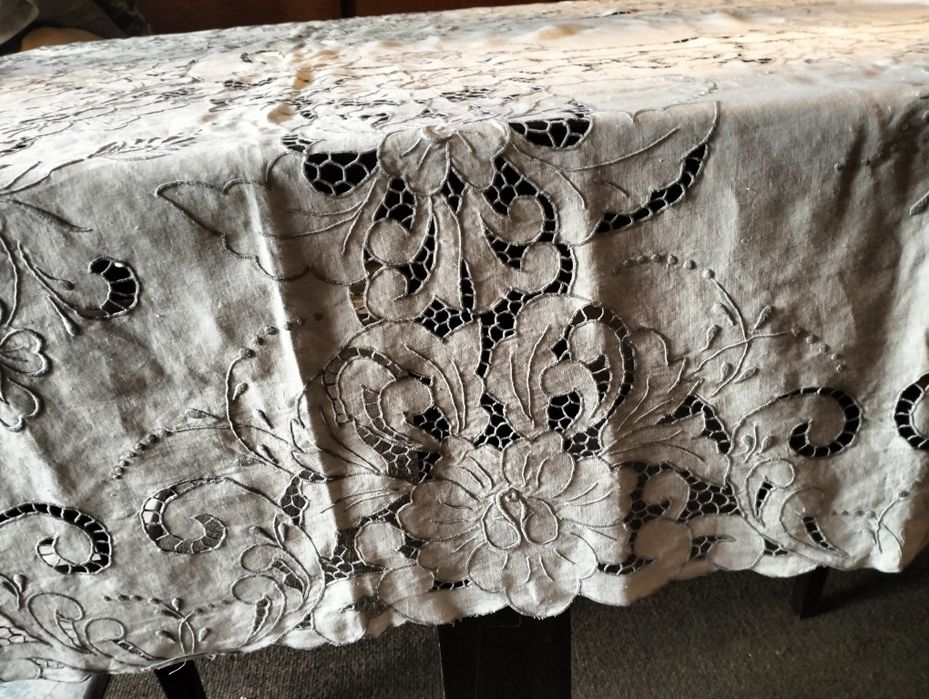 Lindíssima toalha 3 metros