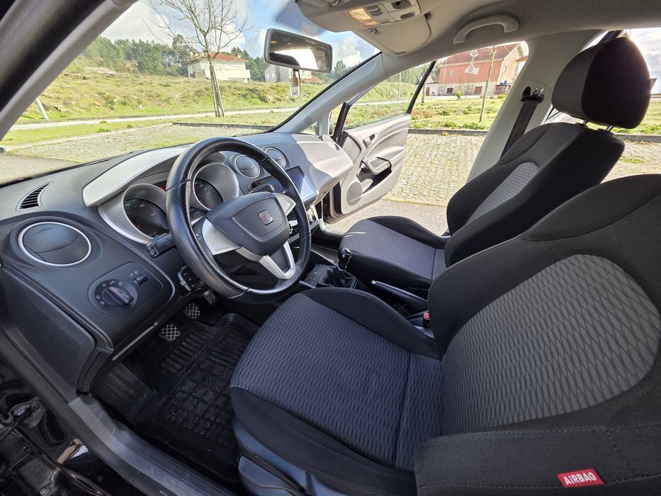 Seat Ibiza 1.6TDI 105cv  57.000km Kit Aerodinâmico