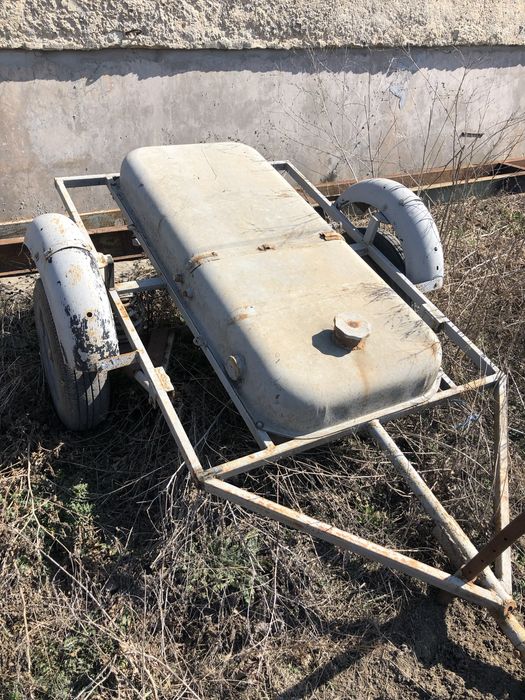 Саморобний заправщик на 300 літрів. Бак т-150