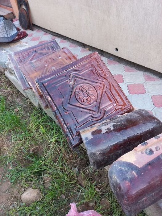 Кафель для печі б/у подам по ціні домовлення розібрана грубка.