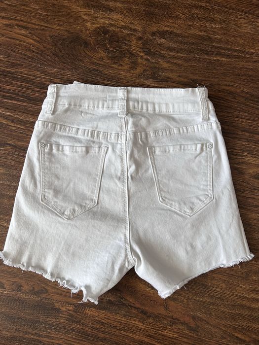 Шорти жіночі розмір 34