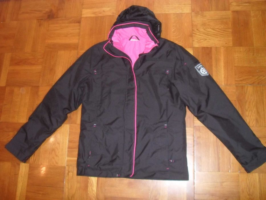 Куртка женская WED'ZE ( Decathlon ) лыжная , размер S ( 36-38 )