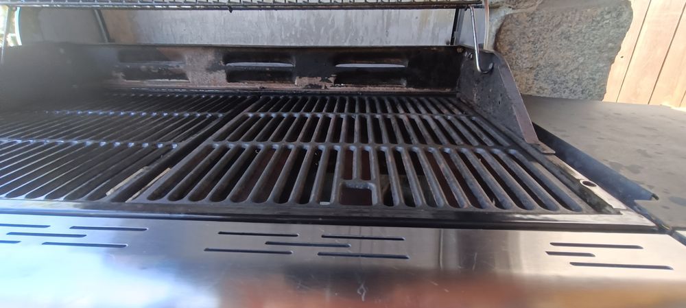 Grill gazowy ogrodowy outback meteor 6 palnikow plus podgrzewacz