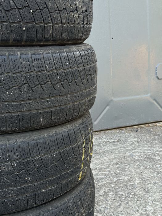 Шины колеса комплект резины зима 225 55 18