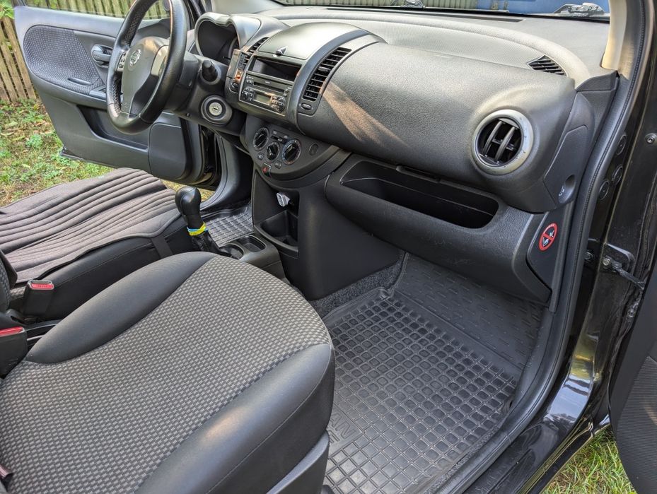 Nissan Note 2006 рік