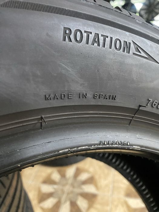 215/60/16 99Н Bridgestone BLIZZAK LM005