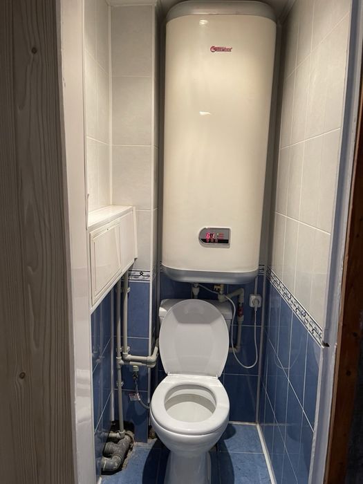 Сдаётся 3-комнатная квартира, район Химик