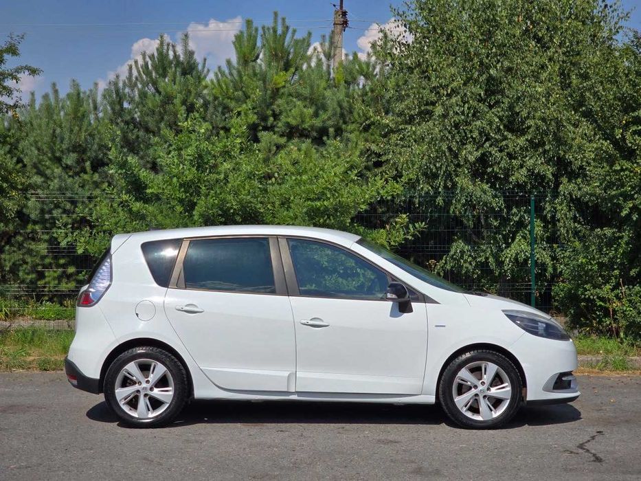 Продам  Renault Scenic 2015. Можна в розстрочку, під викуп.