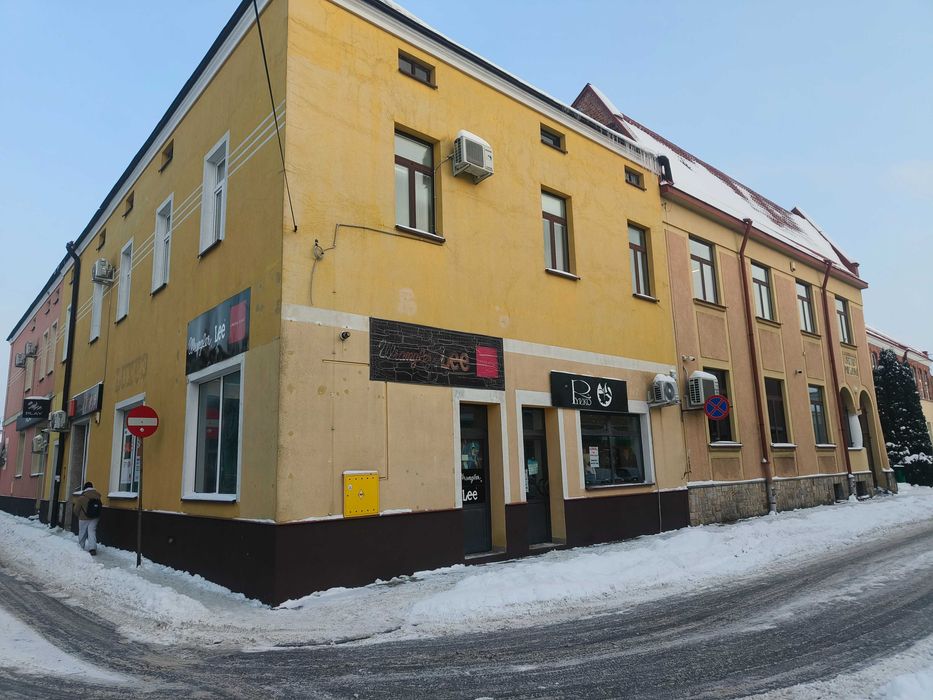 Wynajmę lokal 55m2 lub dwa mniejsze