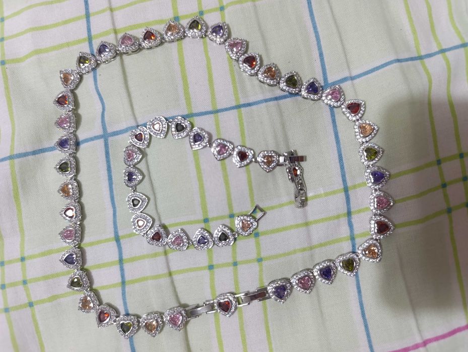 Fio e Pulseira colorido corações Novo