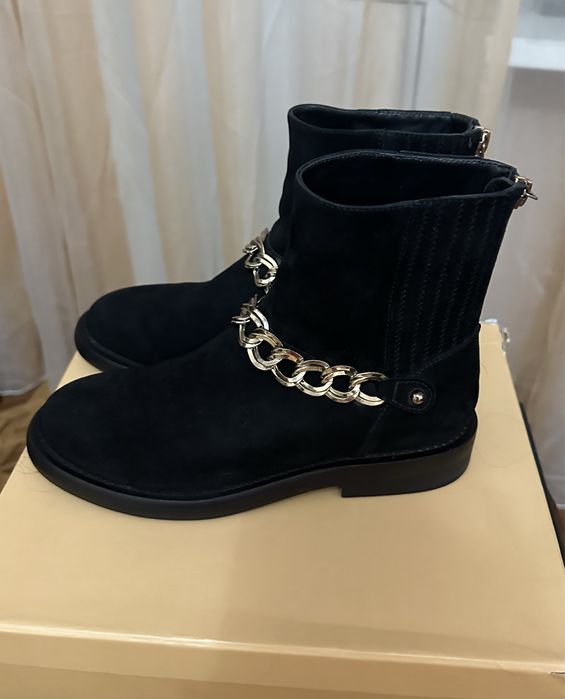 Estro черевики