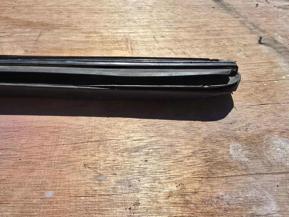 Audi S4 B6 listwy drzwi