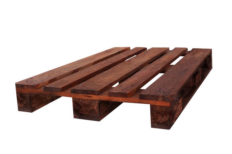 ПРОДАМ поддоны б/у (паллеты)