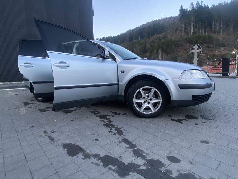 Автомобіль Фольксваген пасат б5+