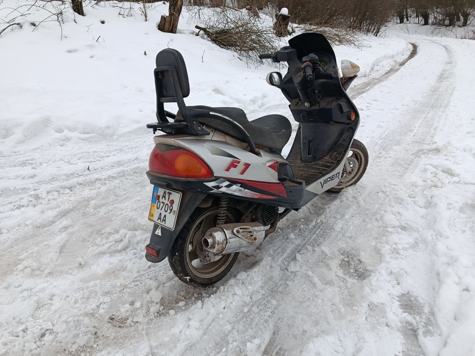 Продам скутер 150 viper F1