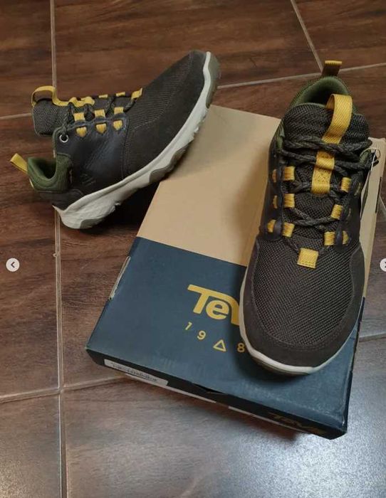 Кросівки Teva Waterproof оригінал 41