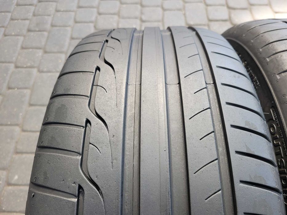 245 /35  R 19    Dunlop