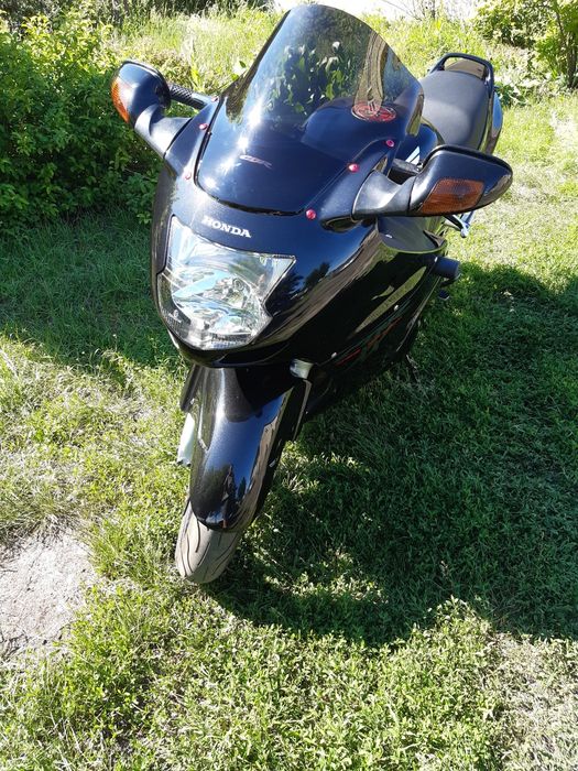 Honda 1100xx superblackbird
