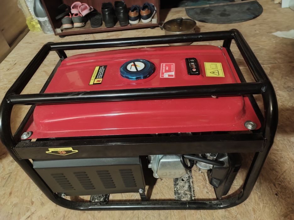 Новорічна знижка. Продам трифазний бензиновий генератор Walter Stahl 3