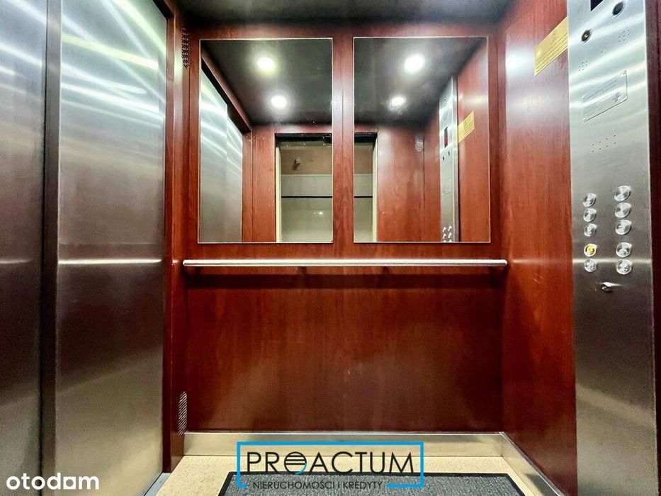 Lokal biurowy w sercu Starówki! winda,balkon