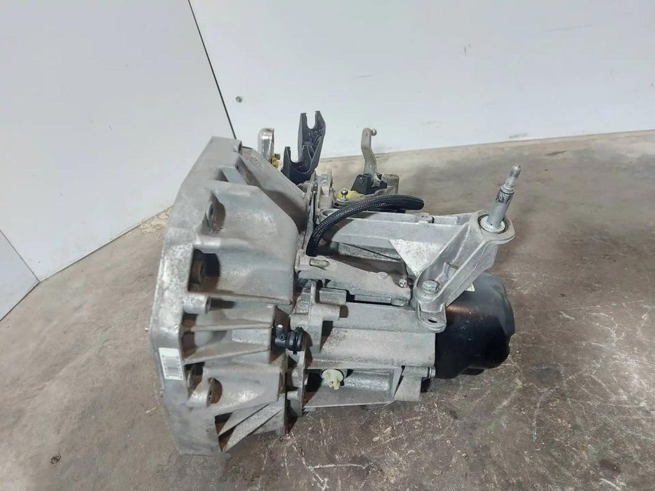 Caixa Velocidades Dacia Sandero 1.5 Dci Refª: JR5351