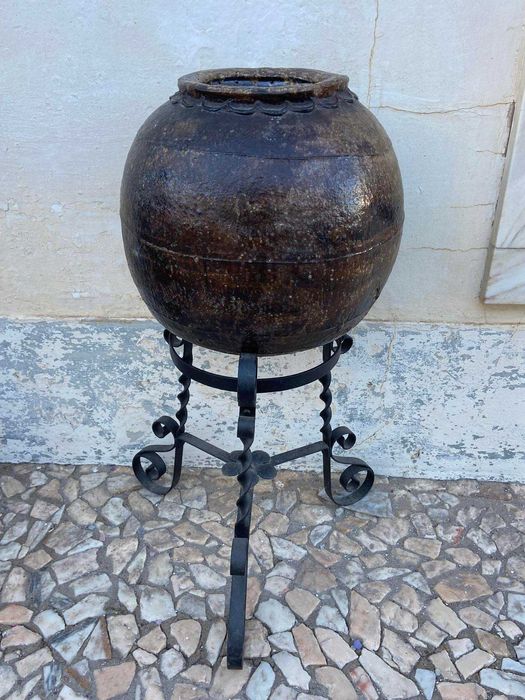 Antigo pote esférico em grés para especiarias Sec. XIV - XVI