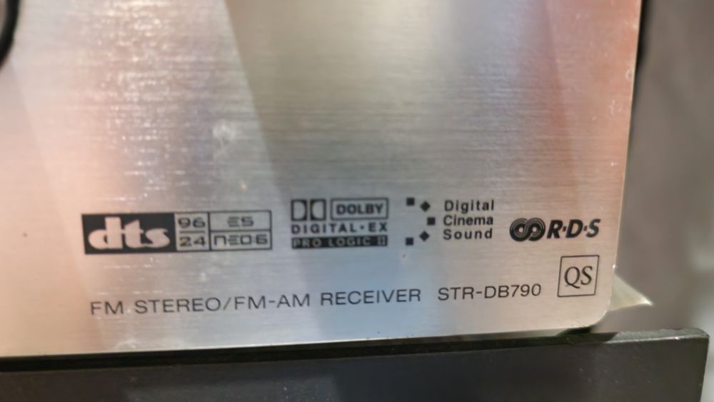 Amplificador Sony serie QS