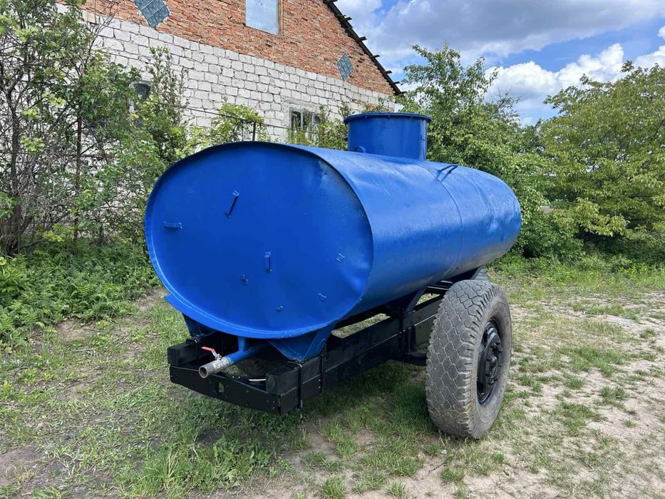 Продам бочку 5 кубів.