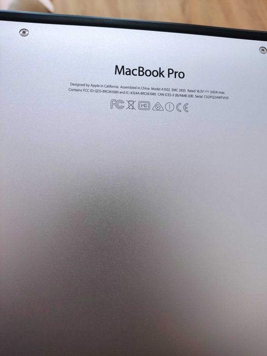 Macbook Pro 13" Retina443512940334960641