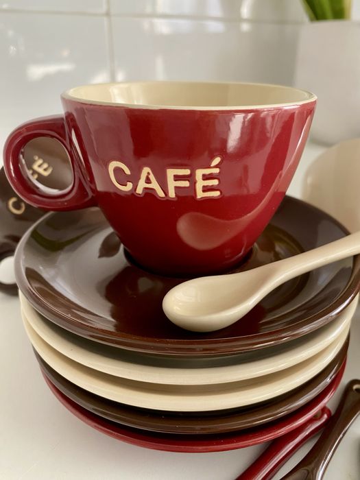 Serviço Cafe com colher424590013650053120