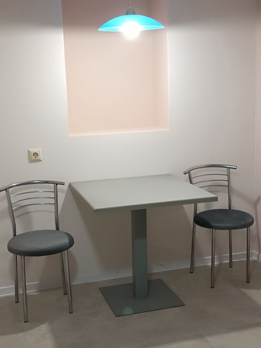 Продам будинок з  якісним  ремонтом .