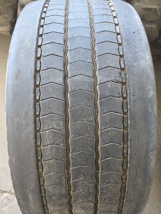 Opona 385 55 22.5 Michelin x multi