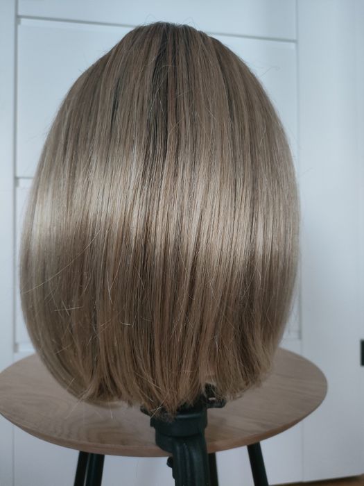 Peruka syntetyczna Gracie rokoko +gratis turbany