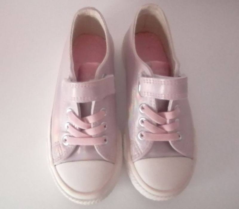 Perłowe trampki nelli blu 29