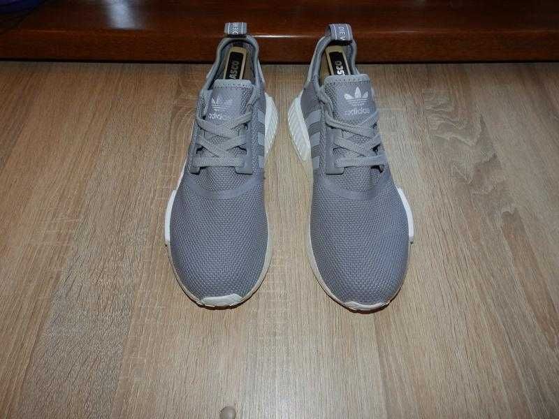 Кроссовки беговые adidas men s nmd r1 s31503 grey/white редкая модель