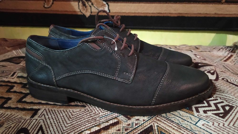 Продам туфлі чоловічі шкіряні нові