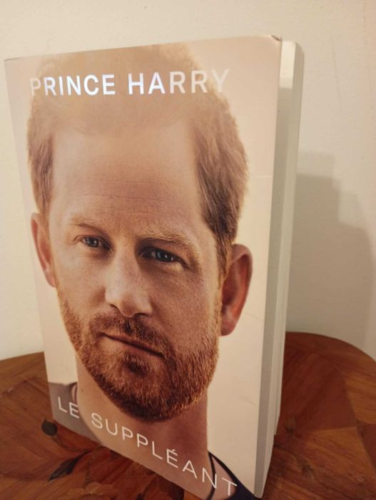 Książka po francusku LE SUPPLÉANT- PRINCE HARRY