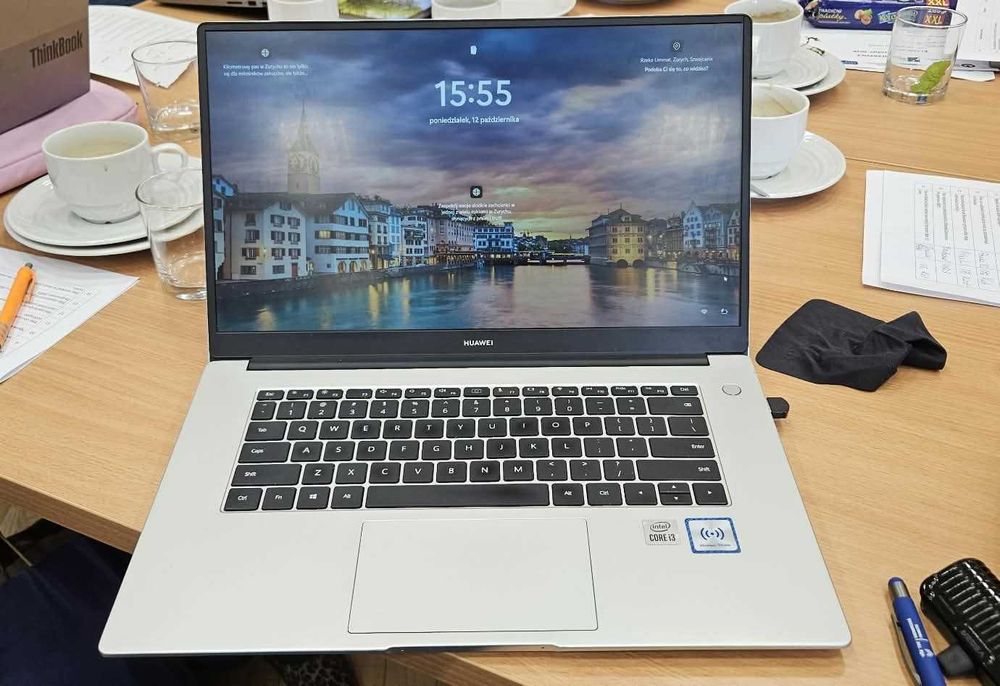Laptop Huawei MateBook D15 | i3 10. gen. | 8 GB RAM | SSD 256 GB | Windows 11 | czytnik linii papilarnych