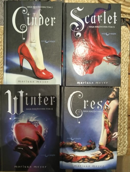 Saga Księżycowa 1- 4 tomy Marissa Meyer