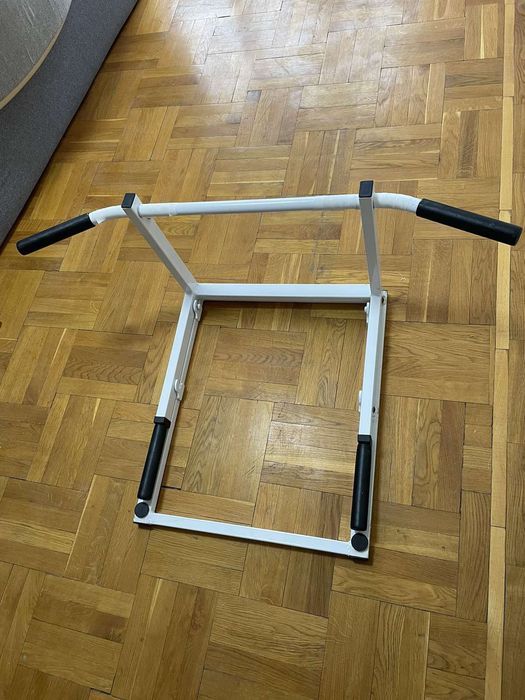 Турник брусья тренажер