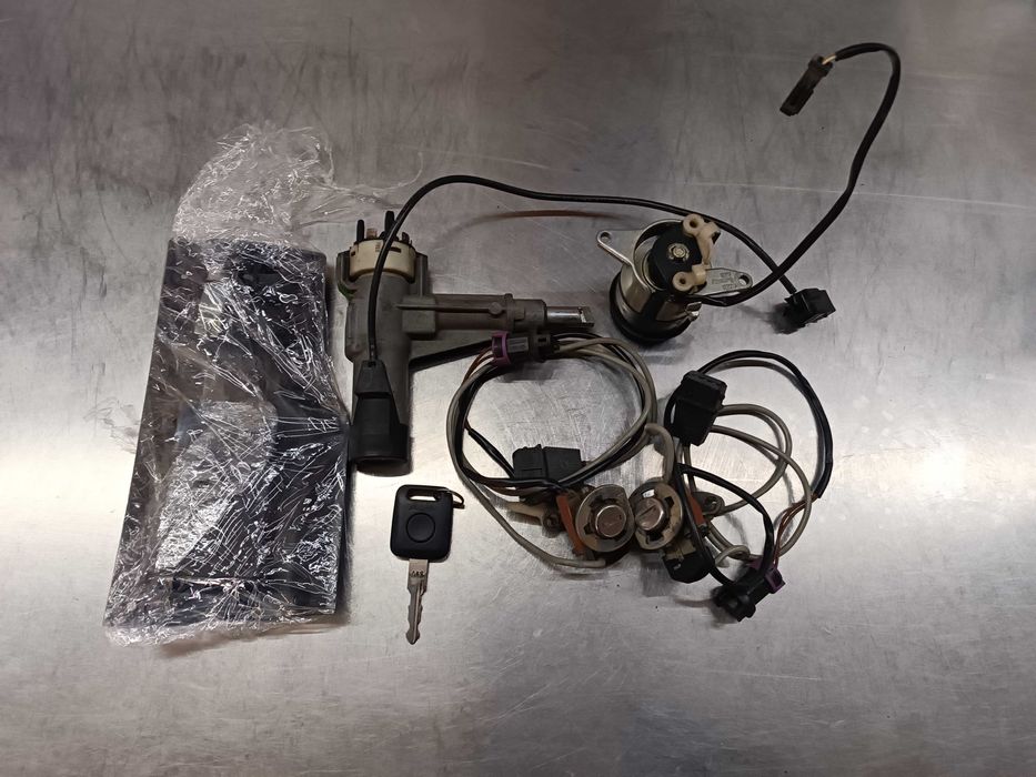 ЭБУ ауди а6 с4/100 2.5 2.6. 2.8