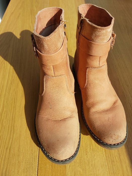 Skórzane, ocieplane kozaczki Lasocki 34