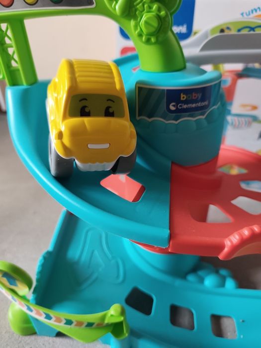 Zabawny garaż Clementoni