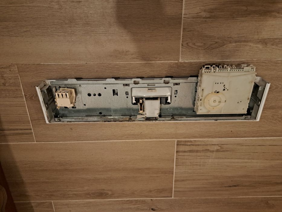 Máquina de Lavar Loiça Bosch, SGS63E12EU em peças.