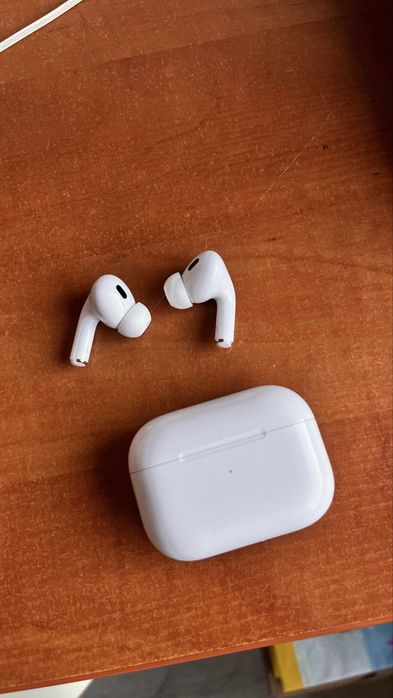 AirPods Pro 2 gen w bardzo dobrym stanie