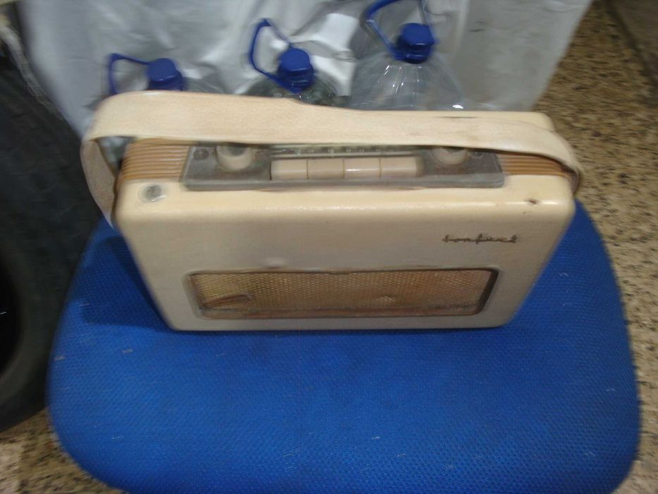 radio transístor clássico