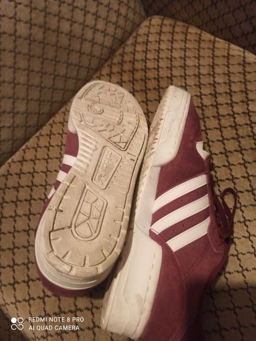 Sapatilhas Adidas Rivalry Low 42