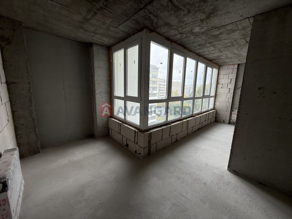 єОселя, єВідновлення  3-кімнатна у Новобудові