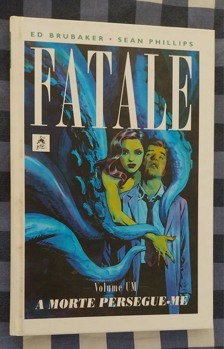 BD 7 livros capa dura cada 10 €