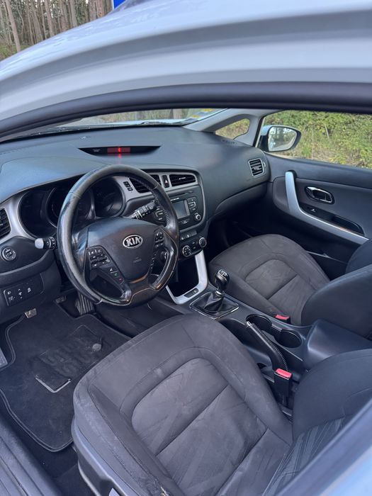 Kia Ceed 2014 1.6 gasoleo
